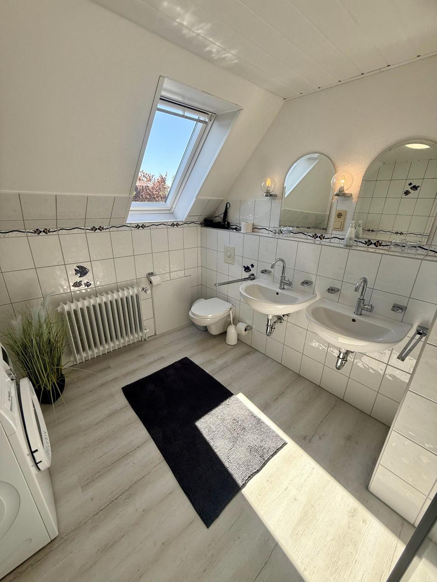 Ferienhaus Blinkfuer Neuharlingersiel Ngoại thất bức ảnh