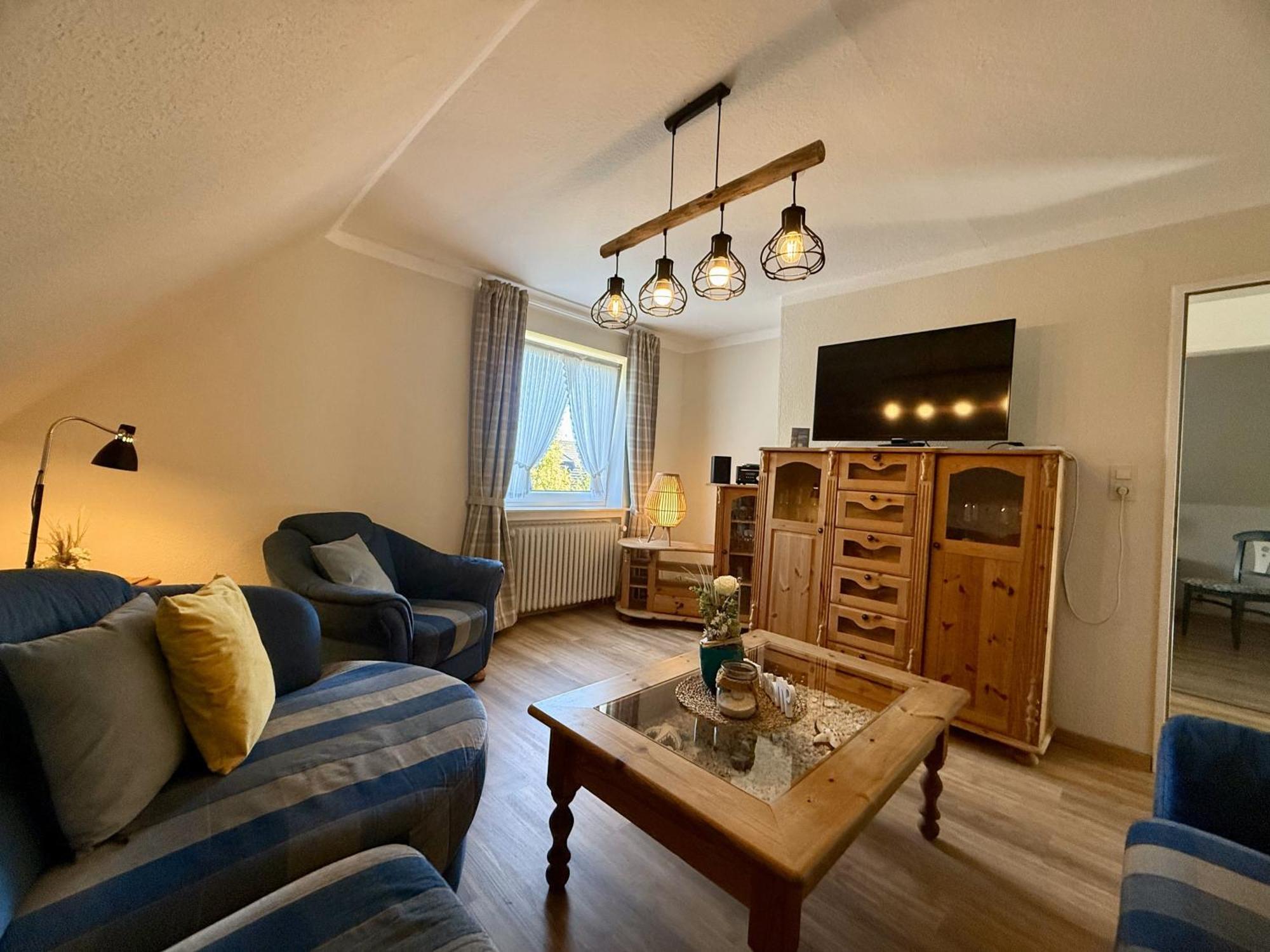 Ferienhaus Blinkfuer Neuharlingersiel Ngoại thất bức ảnh